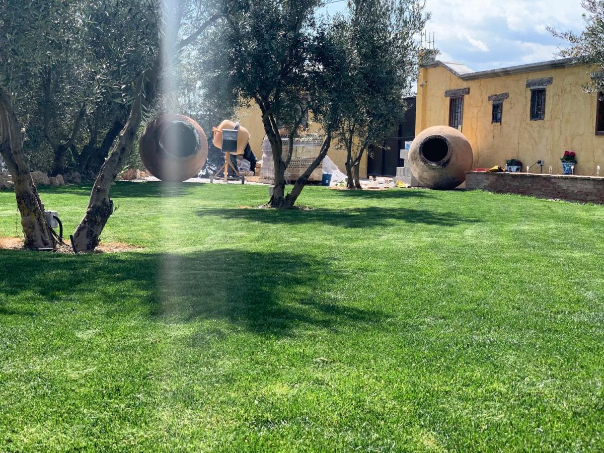 Cortijo Bustamante Guest House Baza Luaran gambar