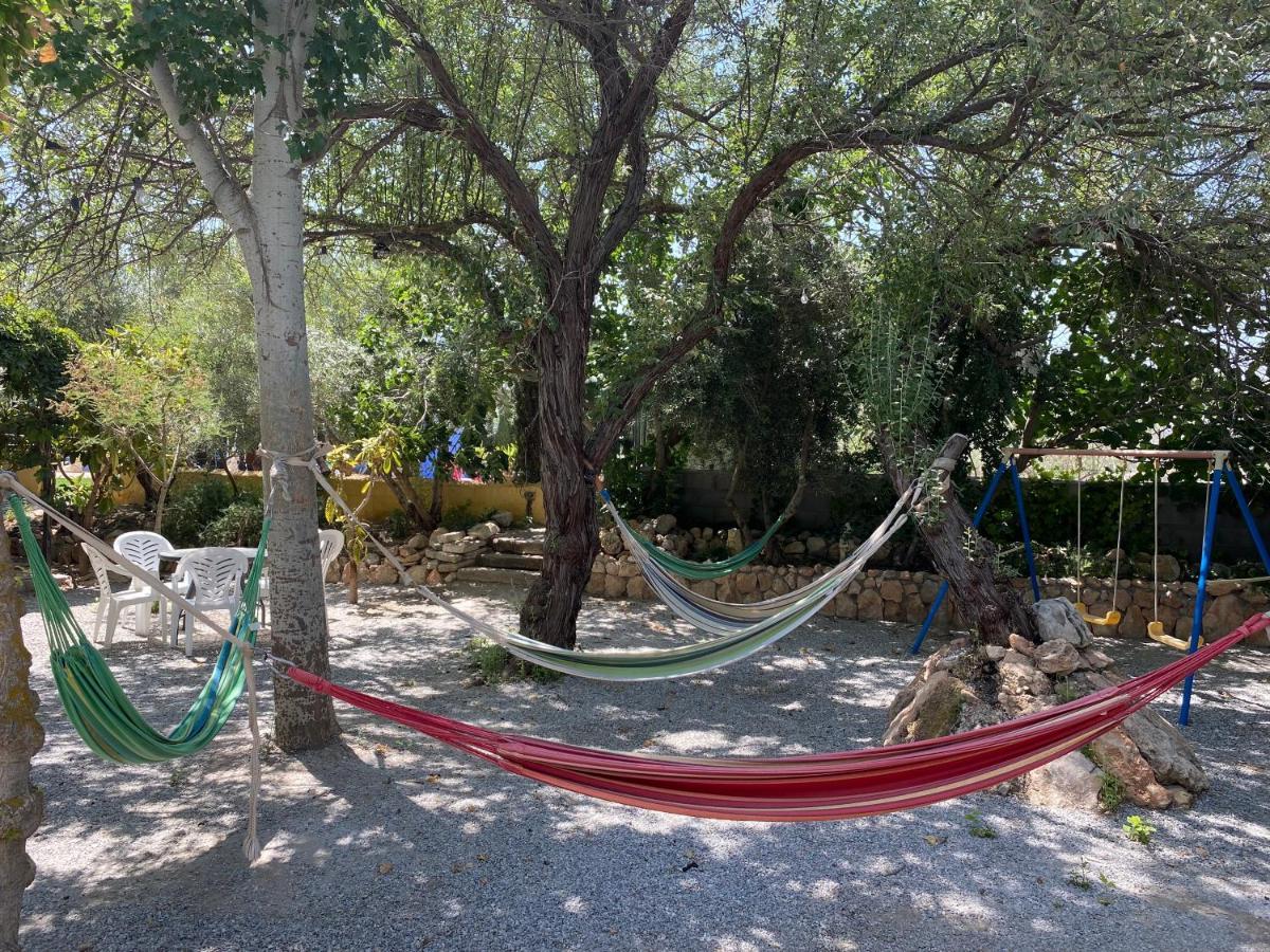Cortijo Bustamante Guest House Baza Luaran gambar