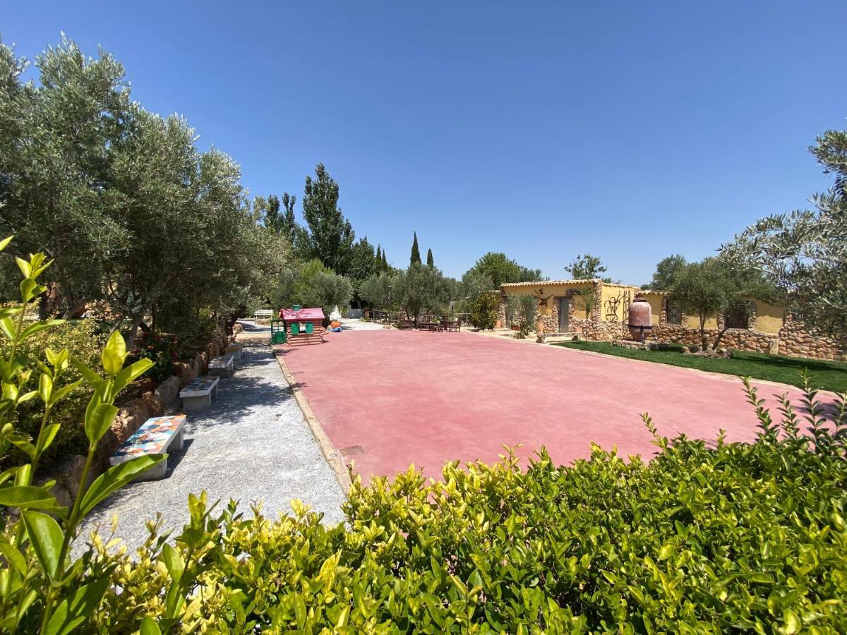 Cortijo Bustamante Guest House Baza Luaran gambar