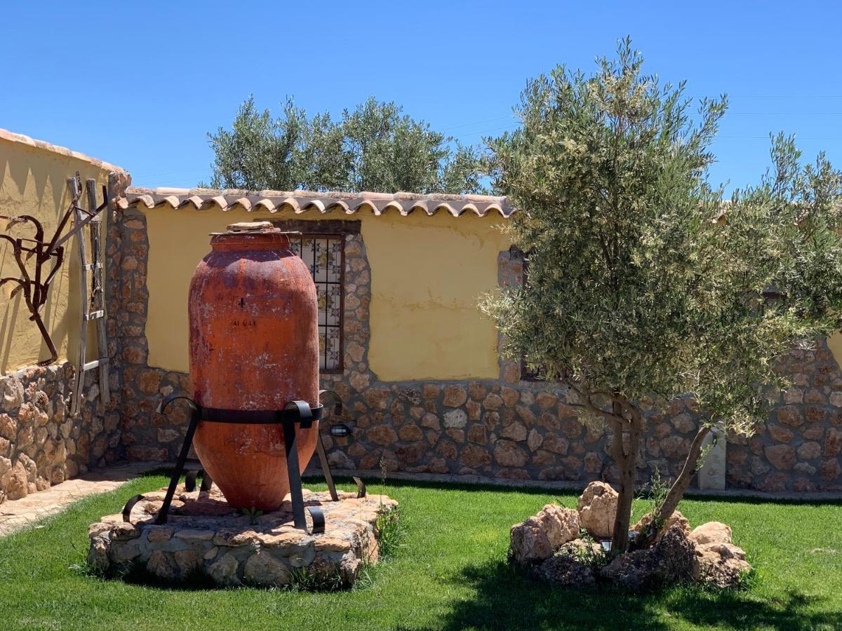 Cortijo Bustamante Guest House Baza Luaran gambar